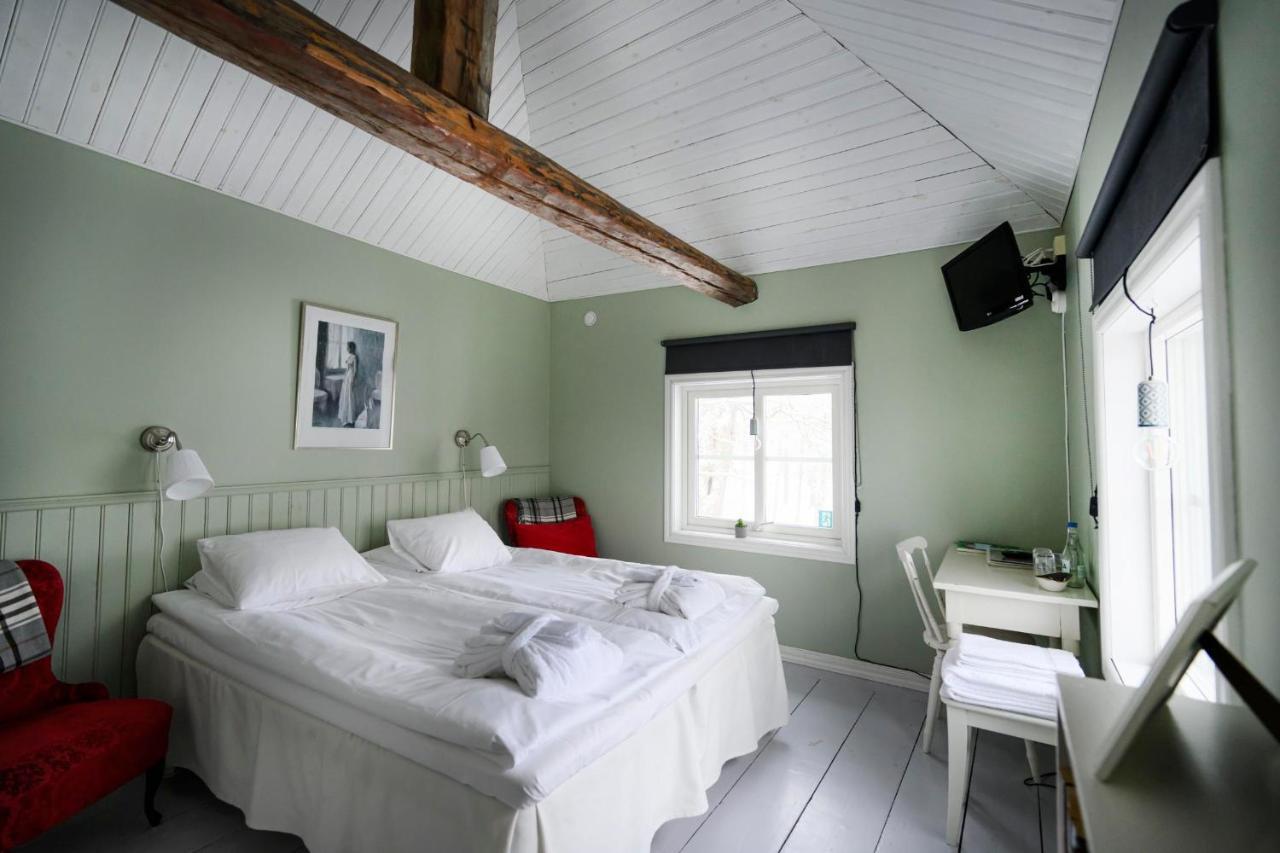 Oelme Praestgard Gaestgiveri Kristinehamn Extérieur photo