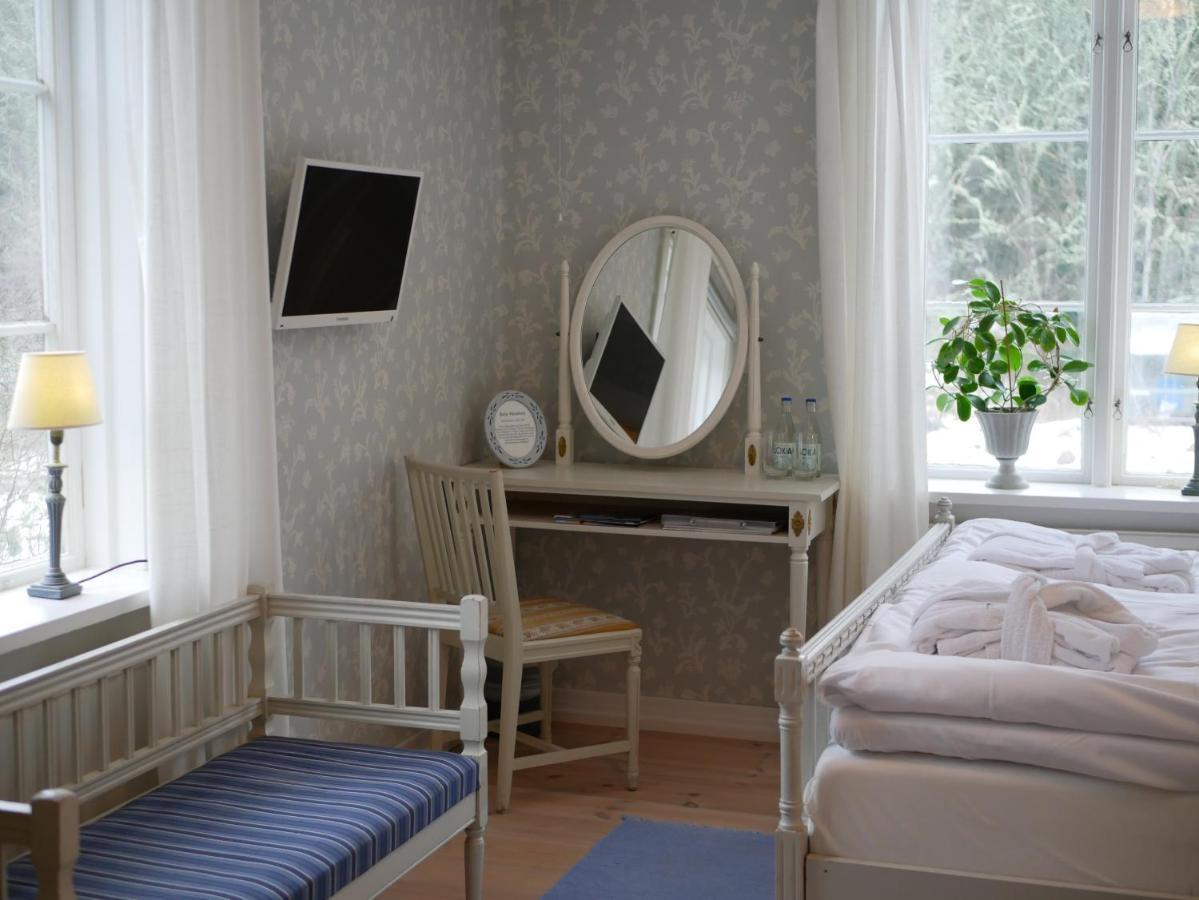Oelme Praestgard Gaestgiveri Kristinehamn Extérieur photo