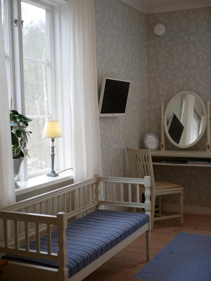 Oelme Praestgard Gaestgiveri Kristinehamn Extérieur photo