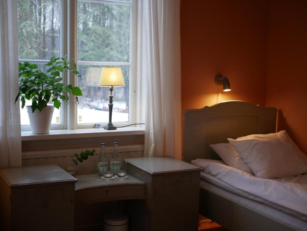 Oelme Praestgard Gaestgiveri Kristinehamn Extérieur photo