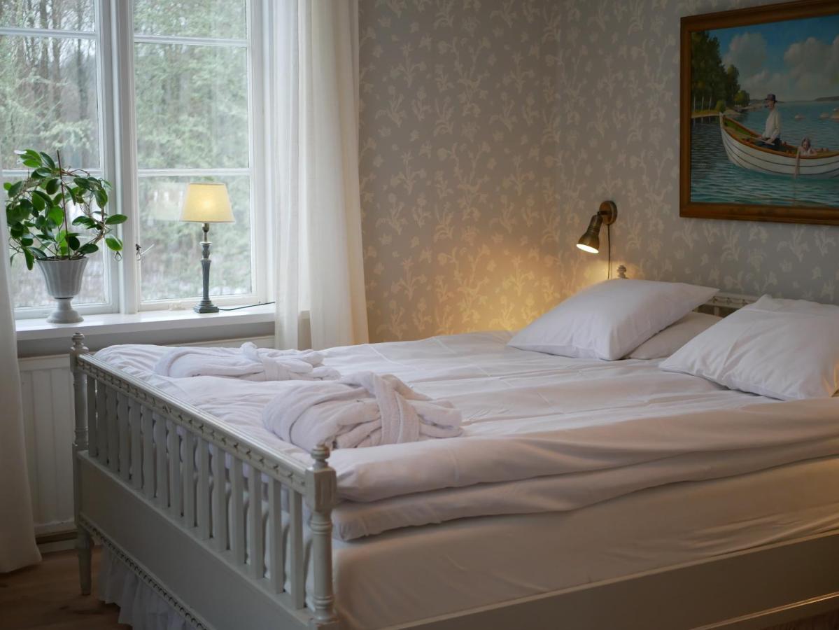 Oelme Praestgard Gaestgiveri Kristinehamn Extérieur photo